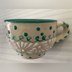 NWOT Hand made and painted original Talavera  green/white  mug .